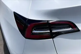 Tesla Model Y 2023 AWD Long Range 4dr Crossover