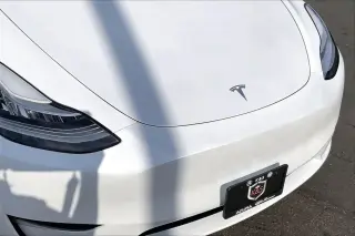 Tesla Model Y 2023 AWD Long Range 4dr Crossover