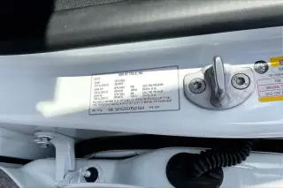 Tesla Model Y 2023 AWD Long Range 4dr Crossover