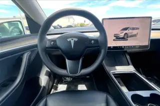 Tesla Model Y 2023 AWD Long Range 4dr Crossover