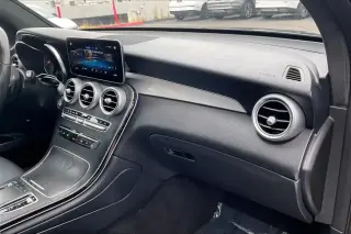Mercedes-Benz GLC 2022 GLC 300 4dr SUV