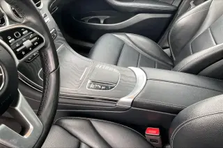 Mercedes-Benz GLC 2022 GLC 300 4dr SUV
