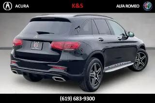 Mercedes-Benz GLC 2022 GLC 300 4dr SUV