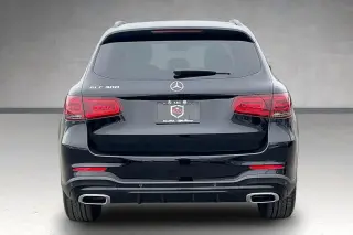Mercedes-Benz GLC 2022 GLC 300 4dr SUV