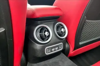 Alfa Romeo Giulia 2024 AWD Veloce 4dr Sedan