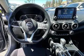 Nissan Sentra 2021 SV 4dr Sedan