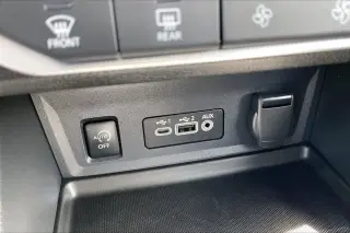 Nissan Sentra 2025 SR 4dr Sedan