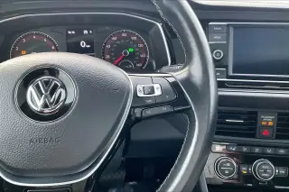 Volkswagen Jetta 2019 R-Line 4dr Sedan ULEV