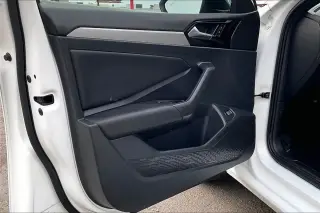 Volkswagen Jetta 2019 R-Line 4dr Sedan ULEV
