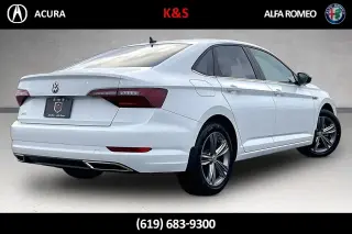 Volkswagen Jetta 2019 R-Line 4dr Sedan ULEV