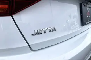 Volkswagen Jetta 2019 R-Line 4dr Sedan ULEV