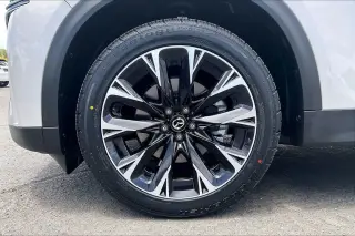 Mazda CX-90 Plug-in Hybrid 2024 AWD Premium Plus 4dr SUV