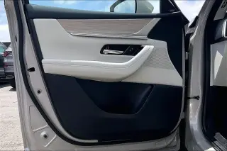 Mazda CX-90 Plug-in Hybrid 2024 AWD Premium Plus 4dr SUV