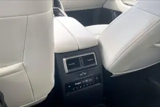 Mazda CX-90 Plug-in Hybrid 2024 AWD Premium Plus 4dr SUV