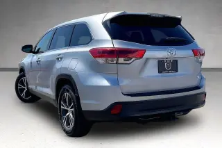 Toyota Highlander 2019 LE 4dr SUV (2.7L I4)