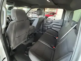 Chevrolet Silverado 1500 2025 4x4 Custom 4dr Crew Cab 5.8 ft. SB