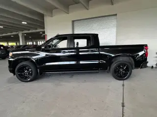 Chevrolet Silverado 1500 2023 4x2 RST 4dr Crew Cab 5.8 ft. SB