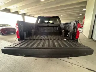 Chevrolet Silverado 1500 2023 4x2 RST 4dr Crew Cab 5.8 ft. SB