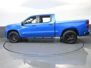 Chevrolet Silverado 1500 2025 4x2 Custom 4dr Crew Cab 5.8 ft. SB