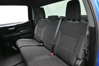 Chevrolet Silverado 1500 2025 4x2 Custom 4dr Crew Cab 5.8 ft. SB