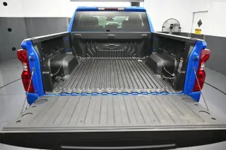 Chevrolet Silverado 1500 2025 4x2 Custom 4dr Crew Cab 5.8 ft. SB