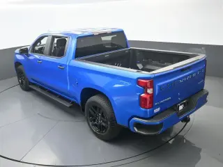 Chevrolet Silverado 1500 2025 4x2 Custom 4dr Crew Cab 5.8 ft. SB