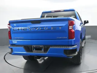 Chevrolet Silverado 1500 2025 4x2 Custom 4dr Crew Cab 5.8 ft. SB