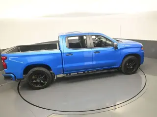 Chevrolet Silverado 1500 2025 4x2 Custom 4dr Crew Cab 5.8 ft. SB