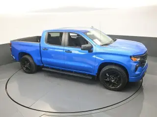 Chevrolet Silverado 1500 2025 4x2 Custom 4dr Crew Cab 5.8 ft. SB