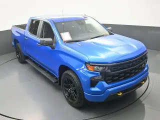 Chevrolet Silverado 1500 2025 4x2 Custom 4dr Crew Cab 5.8 ft. SB