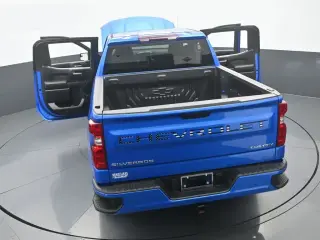 Chevrolet Silverado 1500 2025 4x2 Custom 4dr Crew Cab 5.8 ft. SB
