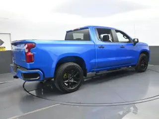 Chevrolet Silverado 1500 2025 4x2 Custom 4dr Crew Cab 5.8 ft. SB