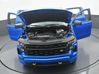 Chevrolet Silverado 1500 2025 4x2 Custom 4dr Crew Cab 5.8 ft. SB