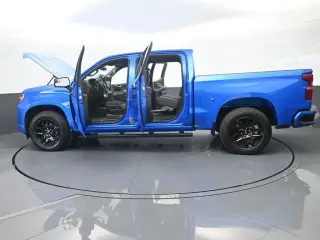 Chevrolet Silverado 1500 2025 4x2 Custom 4dr Crew Cab 5.8 ft. SB