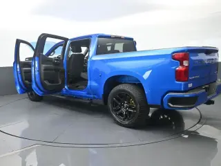 Chevrolet Silverado 1500 2025 4x2 Custom 4dr Crew Cab 5.8 ft. SB
