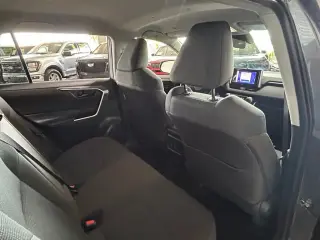 Toyota RAV4 2025 LE 4dr SUV
