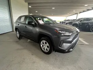 Toyota RAV4 2025 LE 4dr SUV