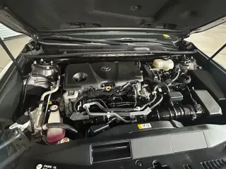 Toyota Camry Hybrid 2020 LE 4dr Sedan