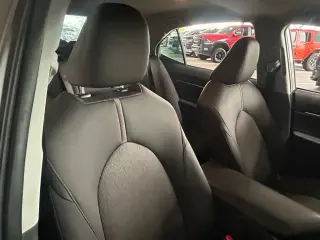 Toyota Camry Hybrid 2020 LE 4dr Sedan