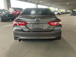 Toyota Camry Hybrid 2020 LE 4dr Sedan