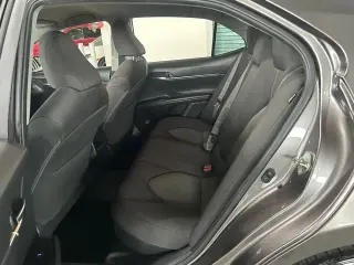 Toyota Camry Hybrid 2020 LE 4dr Sedan