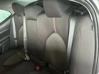 Toyota Camry Hybrid 2020 LE 4dr Sedan