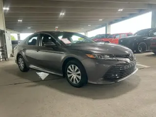 Toyota Camry Hybrid 2020 LE 4dr Sedan