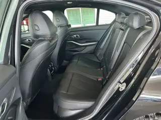 BMW 3 Series 2026 330i 4dr Sedan