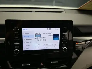 Toyota Camry 2021 AWD SE 4dr Sedan