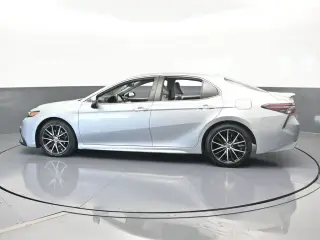 Toyota Camry 2021 AWD SE 4dr Sedan