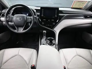Toyota Camry 2021 AWD SE 4dr Sedan