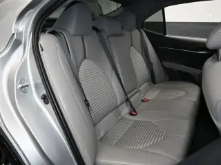 Toyota Camry 2021 AWD SE 4dr Sedan
