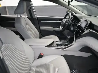 Toyota Camry 2021 AWD SE 4dr Sedan