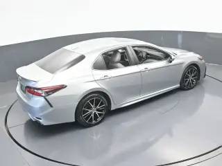 Toyota Camry 2021 AWD SE 4dr Sedan